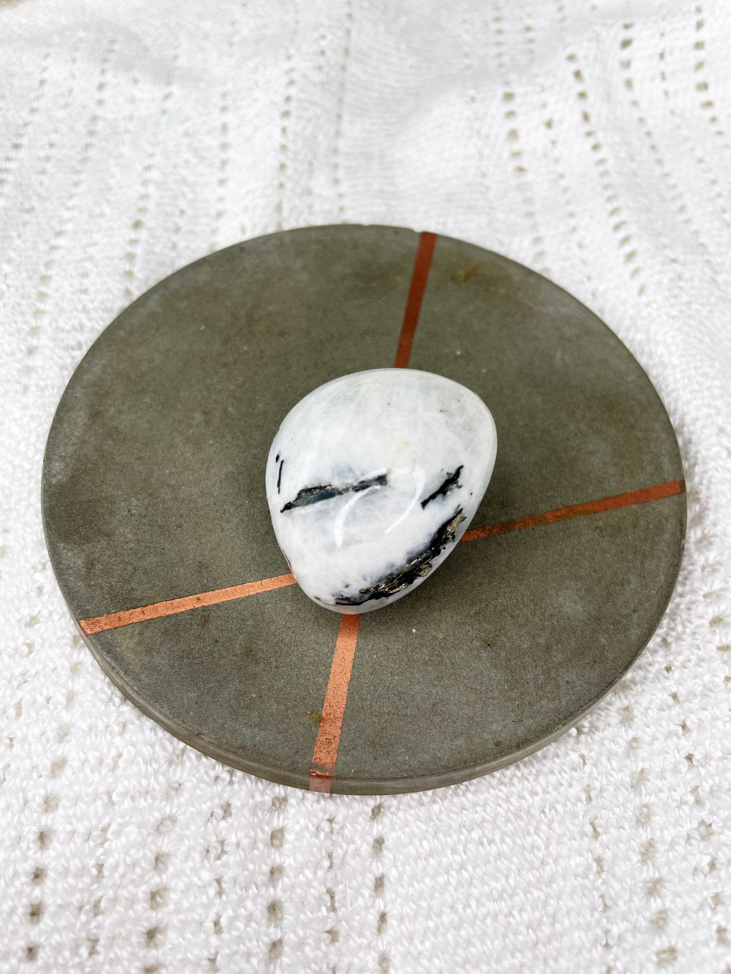 Tourmaline in Quartz | Tumble