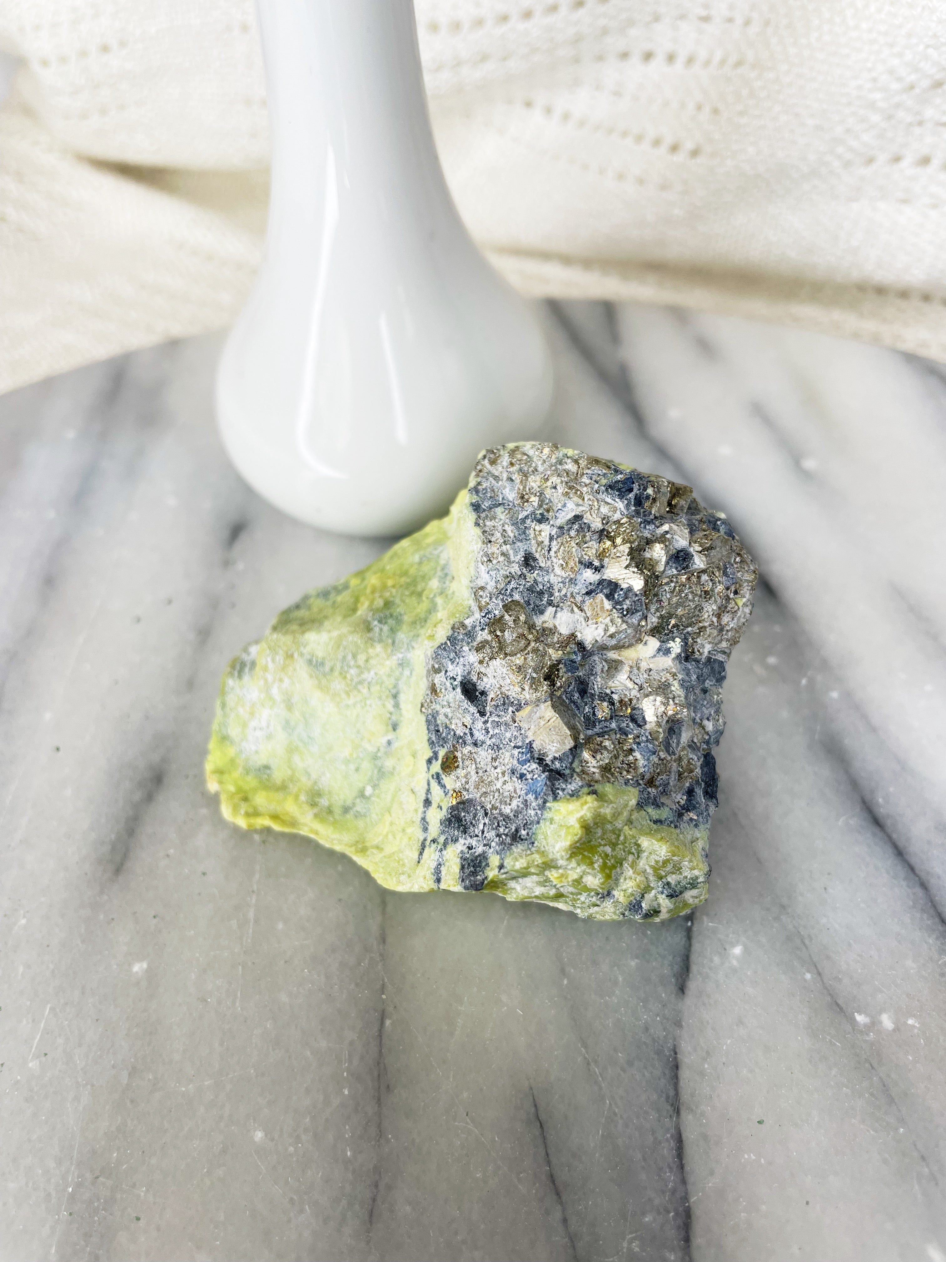 Serpentine | Rough (SECONDS)