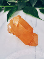 Tangerine Quartz | Point
